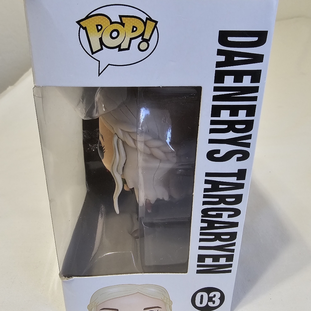 Funko Pop! Daenerys Targaryen #03 – Game of Thrones (Edition One) - Picture 6 of 6
